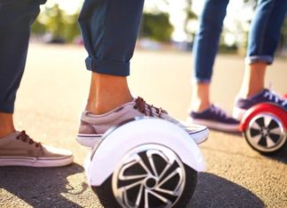 Comment (bien) choisir un hoverboard pour enfant