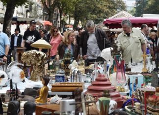 Comment bien profiter et trouver les vide-greniers près de chez soi