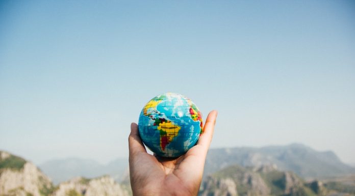 Comment préparer un voyage lointain en famille