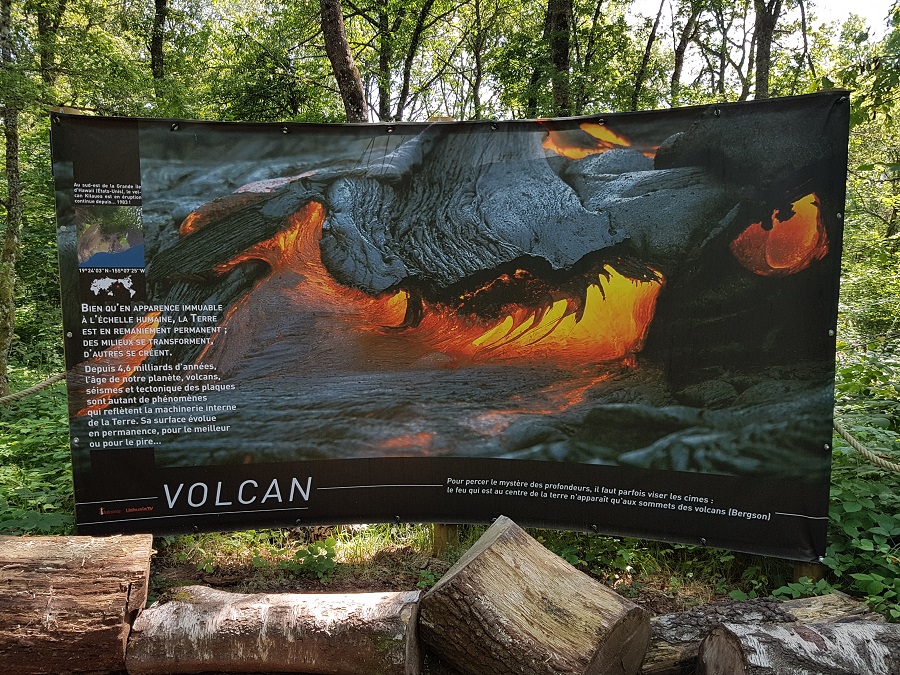 Vulcania, découverte et avis - Attraction parcours nature grand format 2