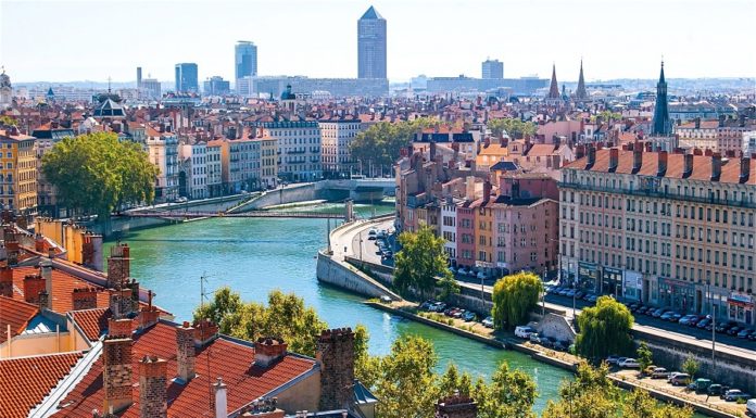 Le relais orange : jeu de réalité augmentée a lyon