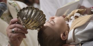 Quel cadeau pour un bapteme - Médaille de baptême gourmette