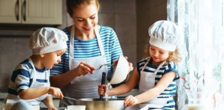 Apprendre à ses enfants à cuisiner - conseils et astuces