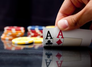 Apprendre les règles du Hold'em poker et conseils pour débuter
