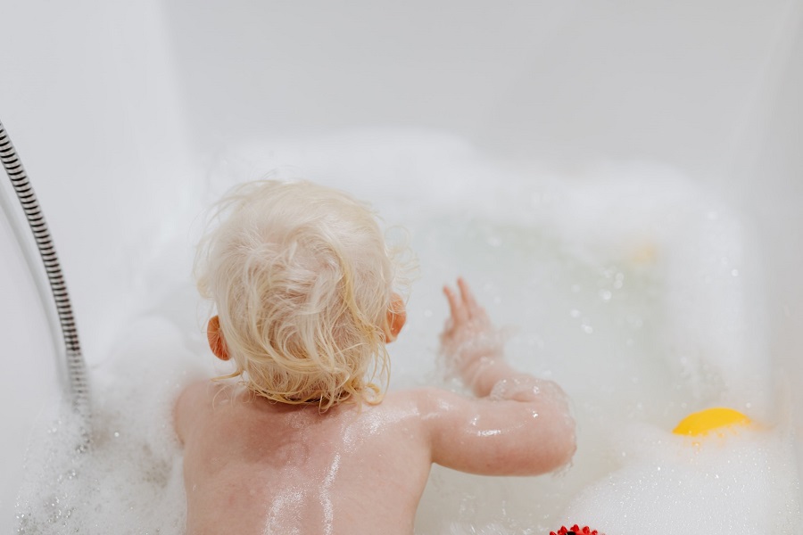 Critères de choix pour une baignoire pour bébé