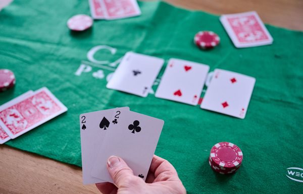 Conseils pour bien débuter au poker