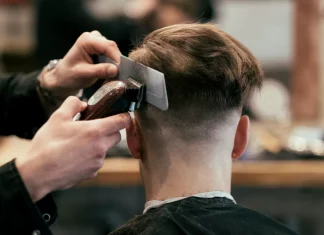 Se faire couper les cheveux a la maison pendant sieste jumeaux