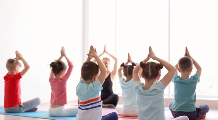 Yoga amusant enfants